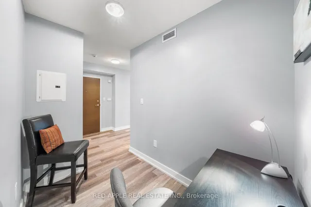 Additional image 24 of 21 Iceboat Terr Unit 530