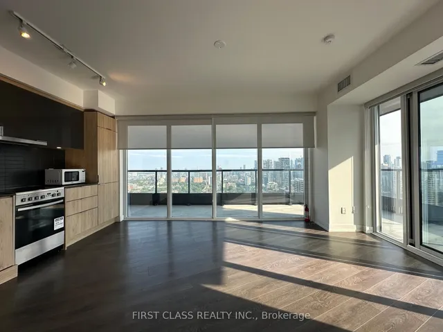 Additional image 11 of 159 Wellesley St Unit 3207