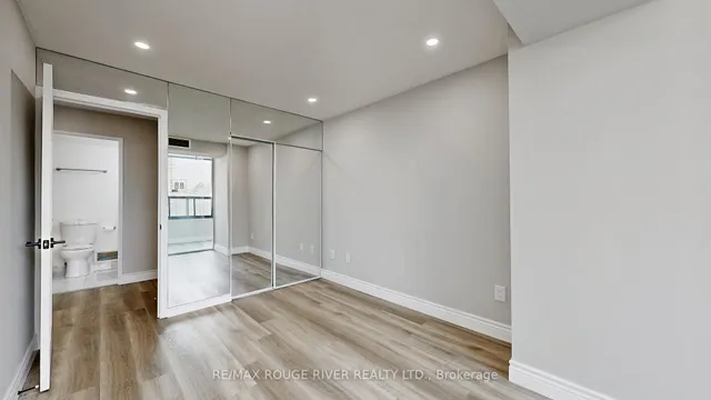 Additional image 13 of 33 Elmhurst Ave Unit 2407