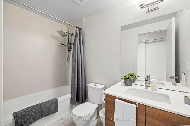 Additional image 9 of 68 Boulton Ave