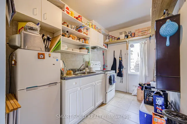 Additional image 13 of 1366 Davenport Rd