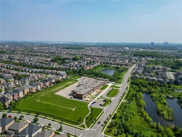 Additional image 46 of 28 Elbern Markell Run