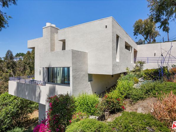 12268 Canna Rd, Los Angeles, CA 90049