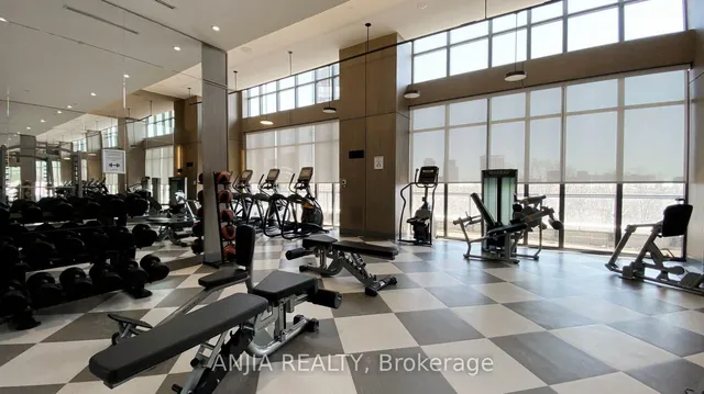 Additional image 39 of 30 Inn On The Park Dr Unit 1907