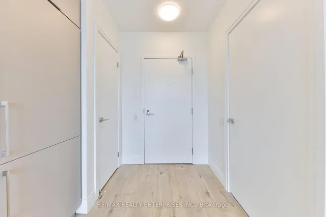 Additional image 22 of 5 Hanna Ave Unit 735