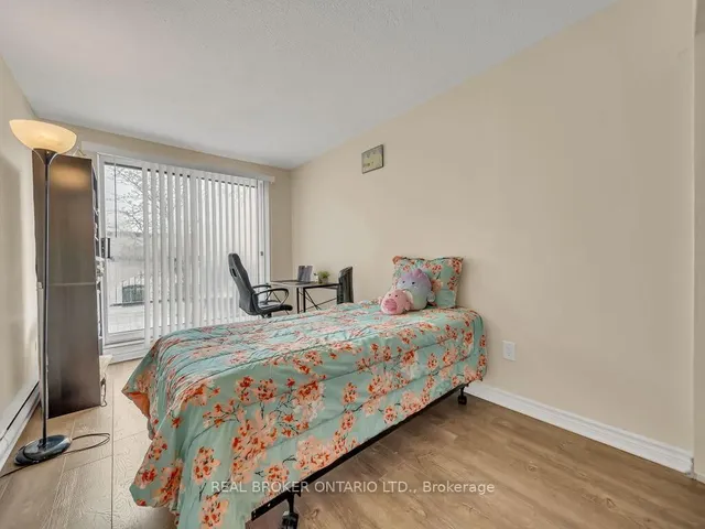 Additional image 23 of 1050 Falgarwood Dr Unit 128