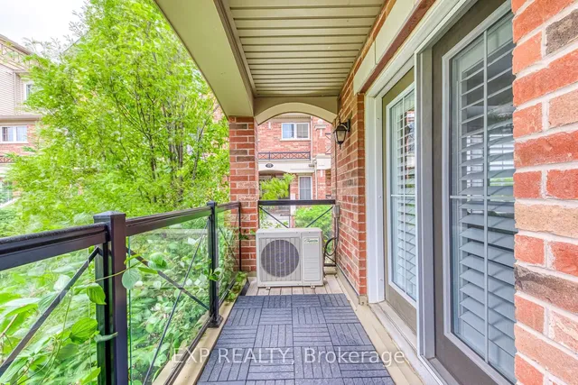 Additional image 11 of 2484 Post Rd Unit 28