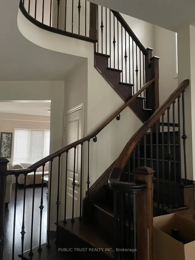 Additional image 9 of 24 Masken Circ