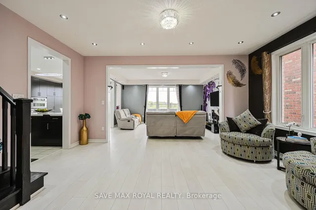 Additional image 11 of 19 POLSTAR Rd