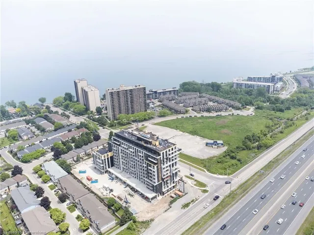 Additional image 4 of 461 Green Rd Unit 523