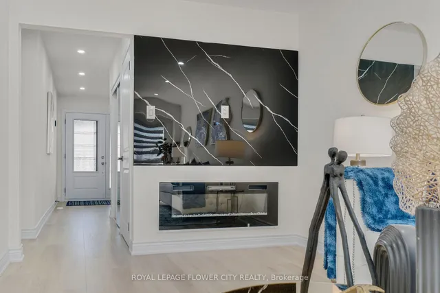 Additional image 10 of 73 CARISBROOKE Crt Unit 73