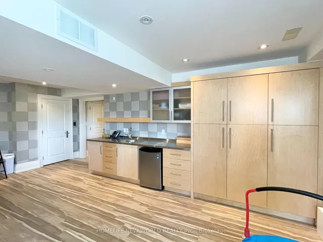 Additional image 41 of 94 Inglewood Dr