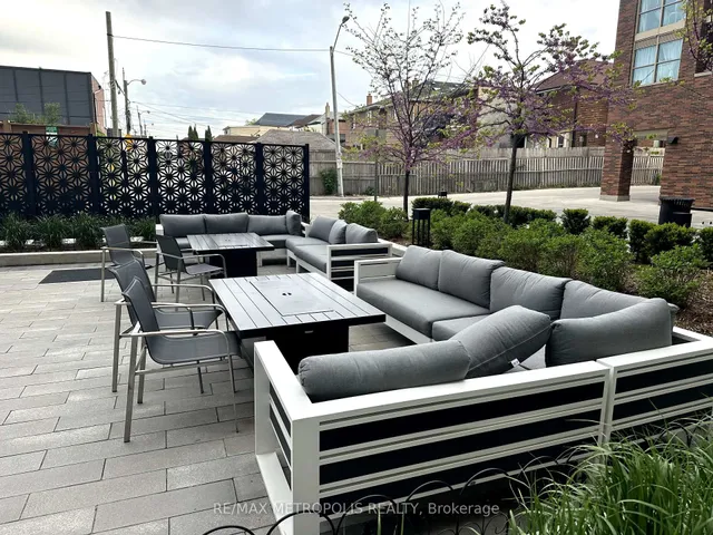 Additional image 23 of 1787 St Clair Ave Unit 325