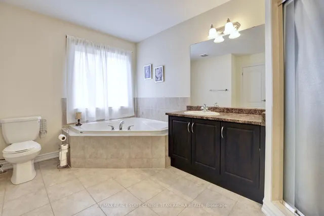 Additional image 26 of 33 Alamosa Crt