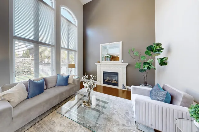 Additional image 19 of 2446 Tesla Cres