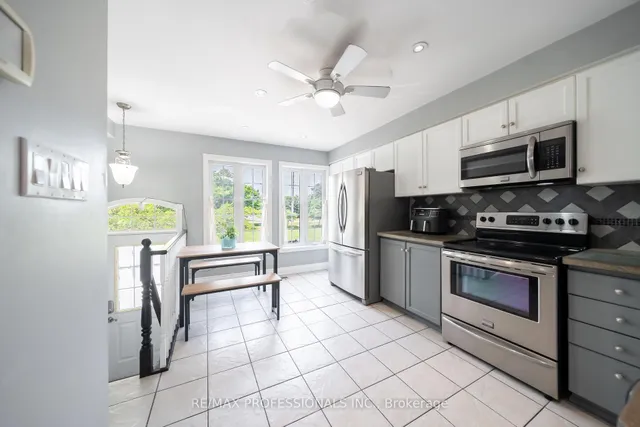 Additional image 9 of 3480 Upper Middle Rd Unit 12