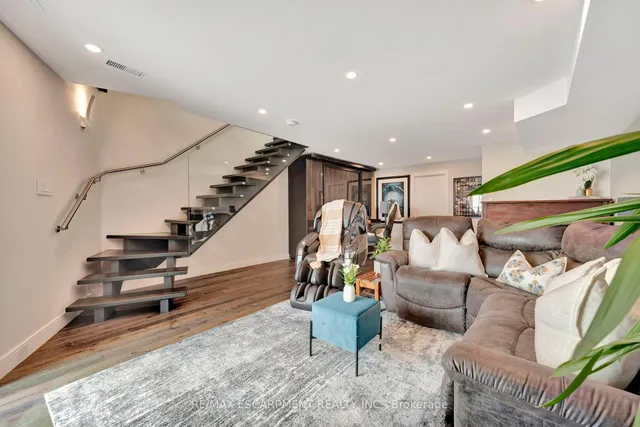 Additional image 32 of 2136 Old Lakeshore Rd Unit 3