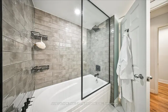 Additional image 24 of 1331 Treeland St