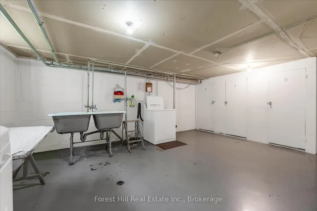 Additional image 25 of 2 Stroud Rd Unit 5