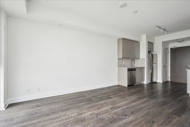 Additional image 19 of 17 Zorra St Unit 2013