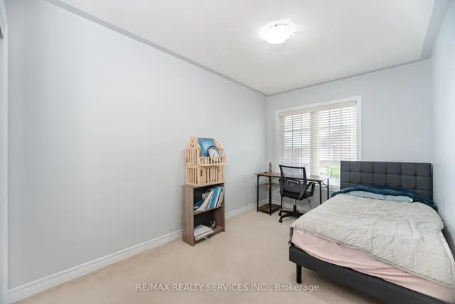 Additional image 27 of 90 Crumlin Cres