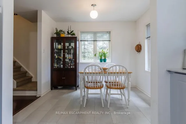 Additional image 7 of 31 Moss Blvd Unit 1