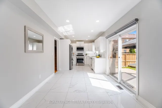 Additional image 20 of 19 VALLEYPARK Cres