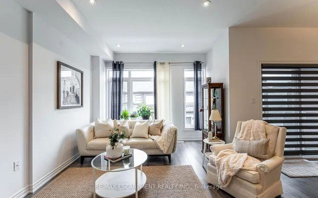 Additional image 12 of 61 Soho St Unit 85