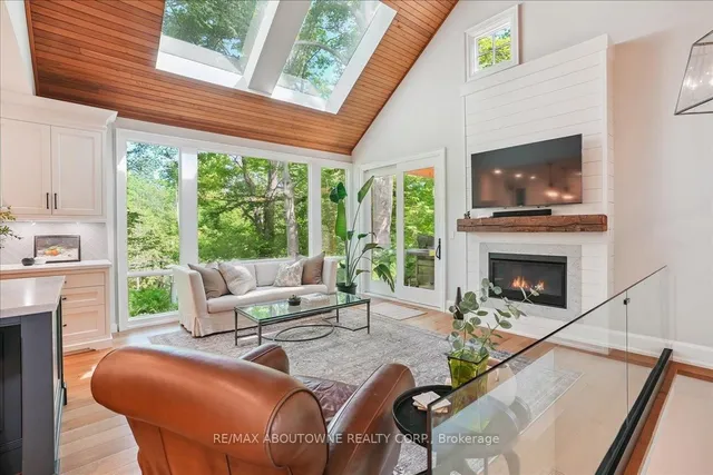 Additional image 17 of 5031 Lakeshore Rd