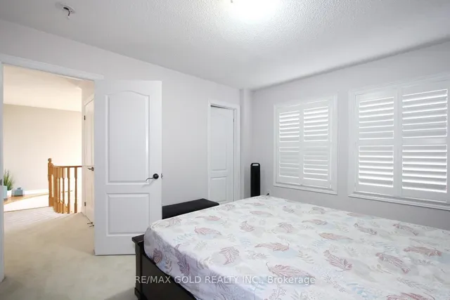 Additional image 38 of 14 Lisson Cres