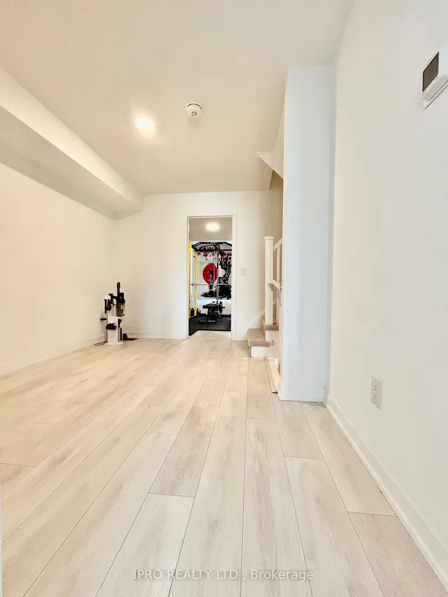 Additional image 17 of 1095 Cooke Blvd Unit 41