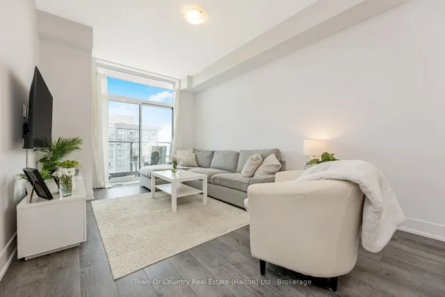 Additional image 12 of 450 Dundas St Unit 1106