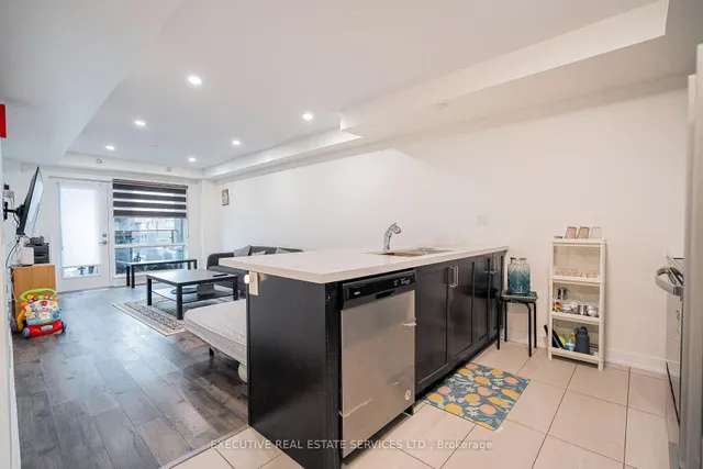 Additional image 11 of 195 Veterans Dr Unit 10