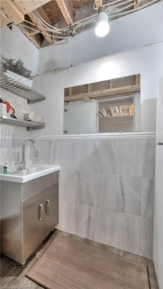 Additional image 29 of 348 Louisa St