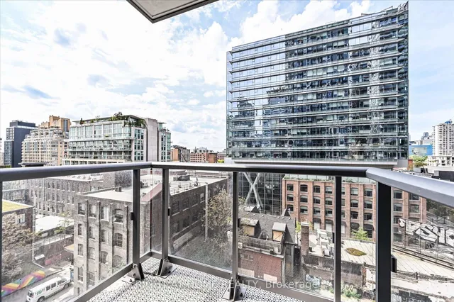 Additional image 16 of 108 Peter St Unit 825