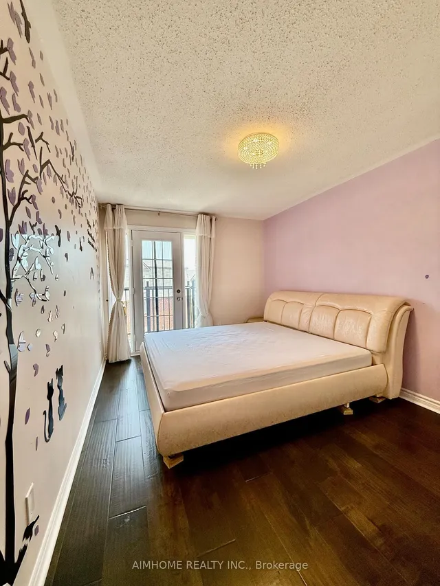 Additional image 17 of 4 Eaton Park Lane Unit 9