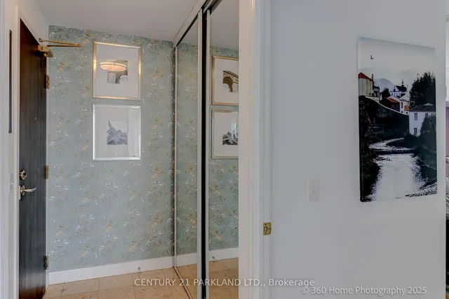 Additional image 34 of 30 Grand Trunk Cres Unit 3311