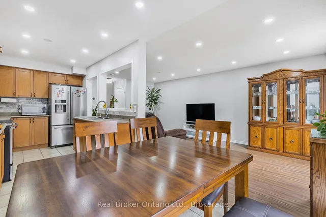 Additional image 12 of 28 Whitefish Cres