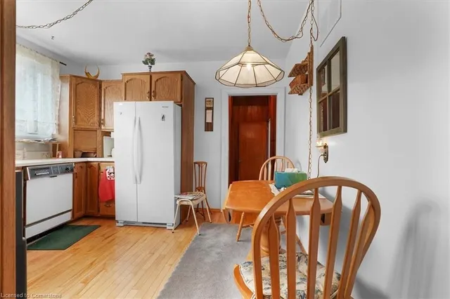 Additional image 15 of 693 Upper James St