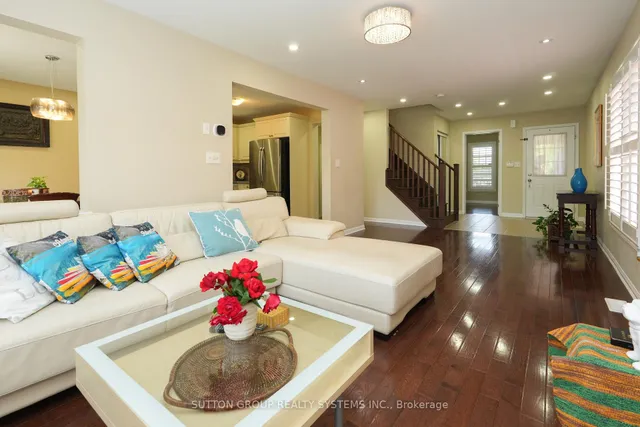 Additional image 8 of 35 Bleasdale Ave