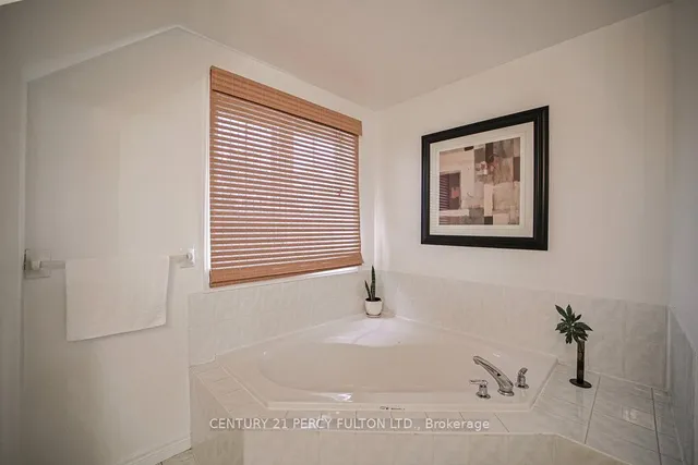 Additional image 34 of 33 Tollgate Mews