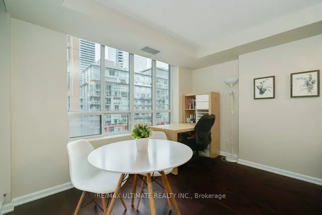 Additional image 5 of 140 Simcoe St Unit 1004