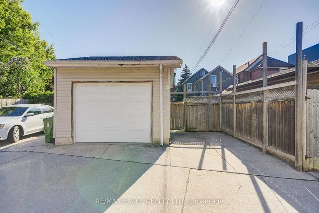 Additional image 42 of 523 Delaware Ave