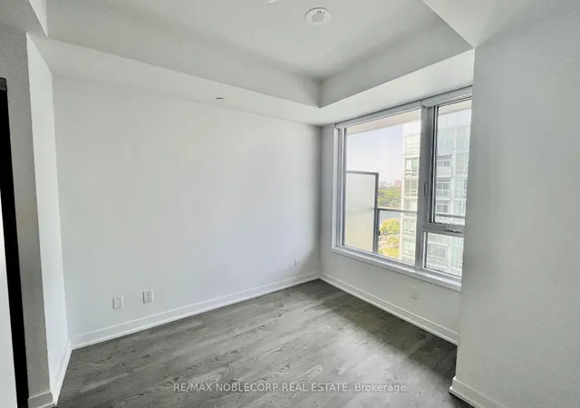 Additional image 15 of 1926 Lakeshore Blvd Unit 2006