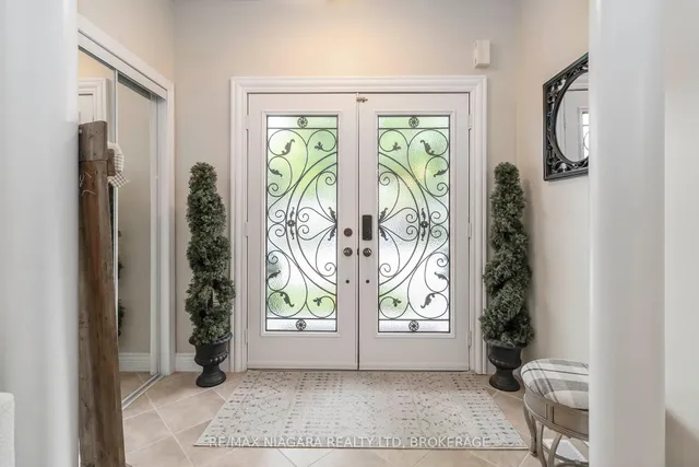 Additional image 4 of 2468 Whitehorn Dr