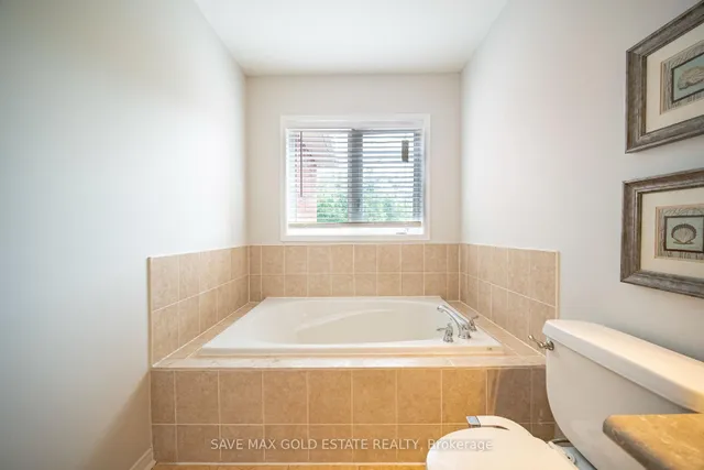 Additional image 35 of 4830 Verdi St