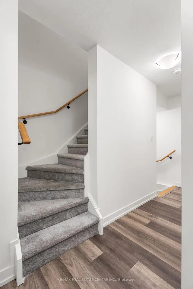 Additional image 24 of 10 PALACE St Unit C12