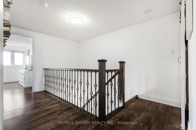 Additional image 24 of 94 Sandmere Ave