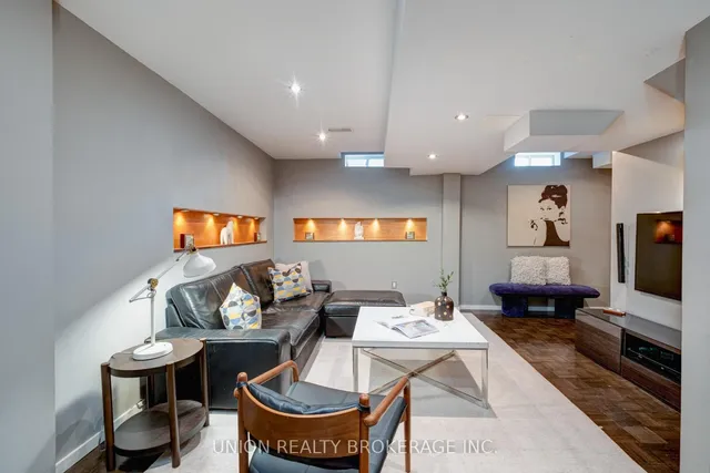 Additional image 22 of 84 Worthington Ave