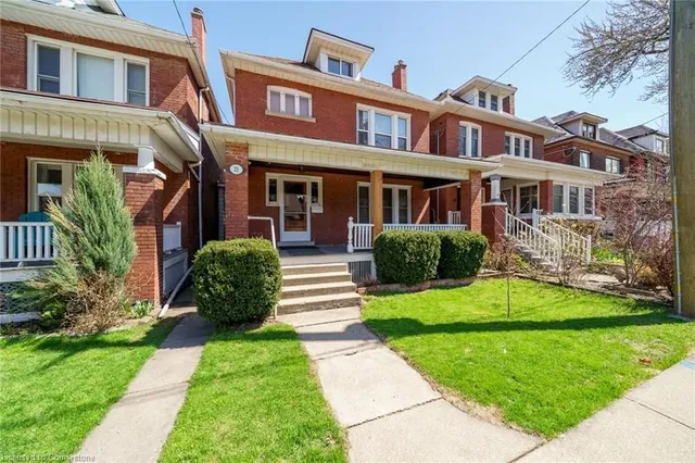 21 Barnesdale Ave